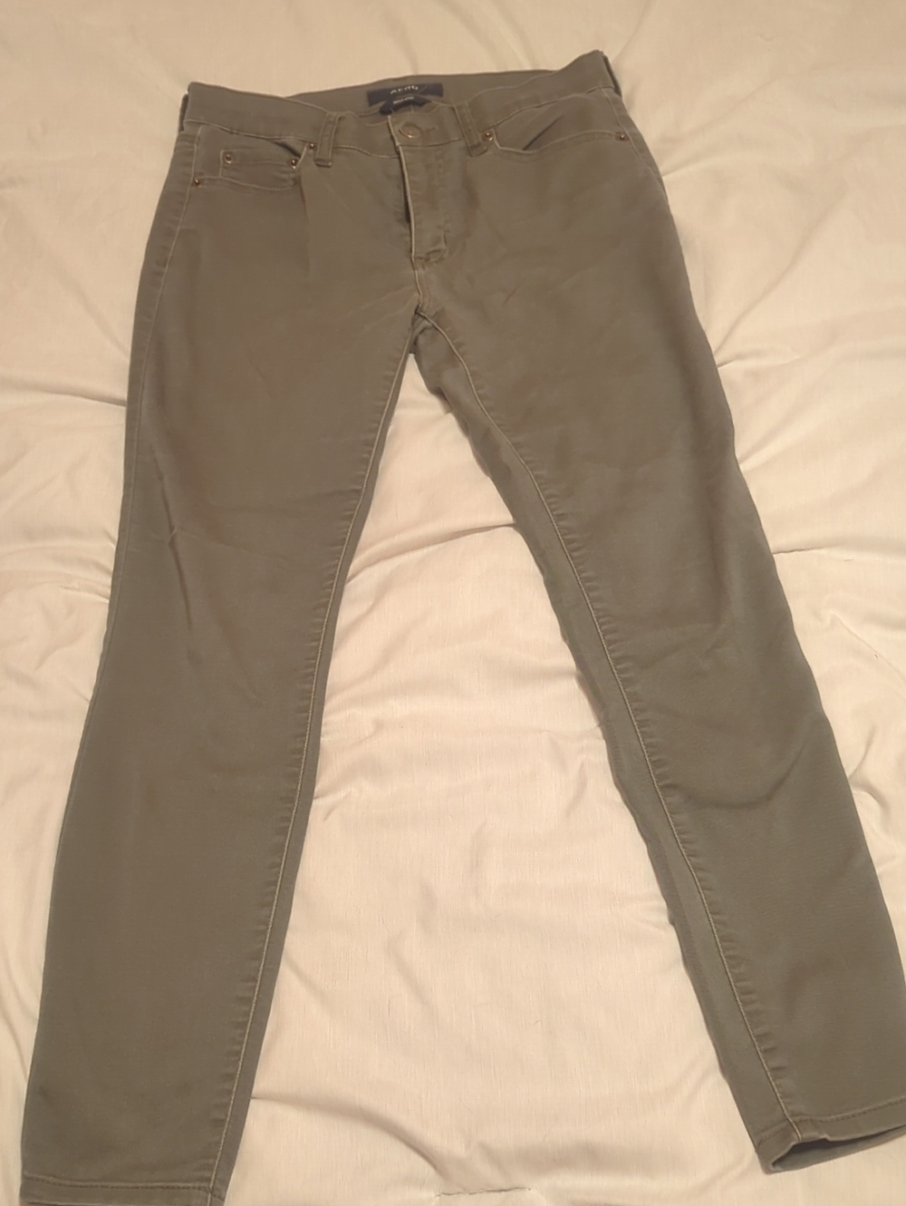 Skinny Olive Green Women's Jeans - Stretch Slim Fit